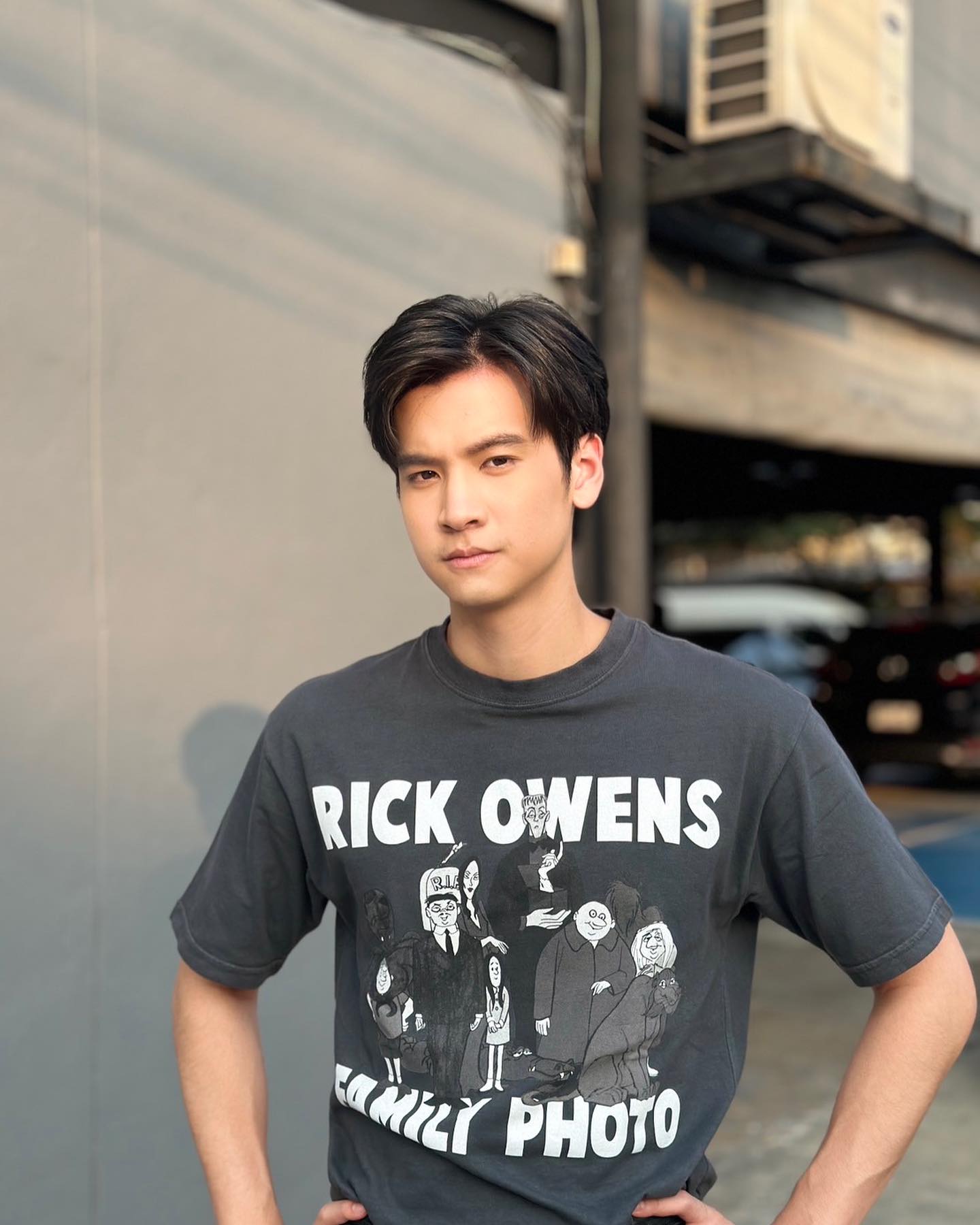 เฟรนด์ พีระกฤตย์