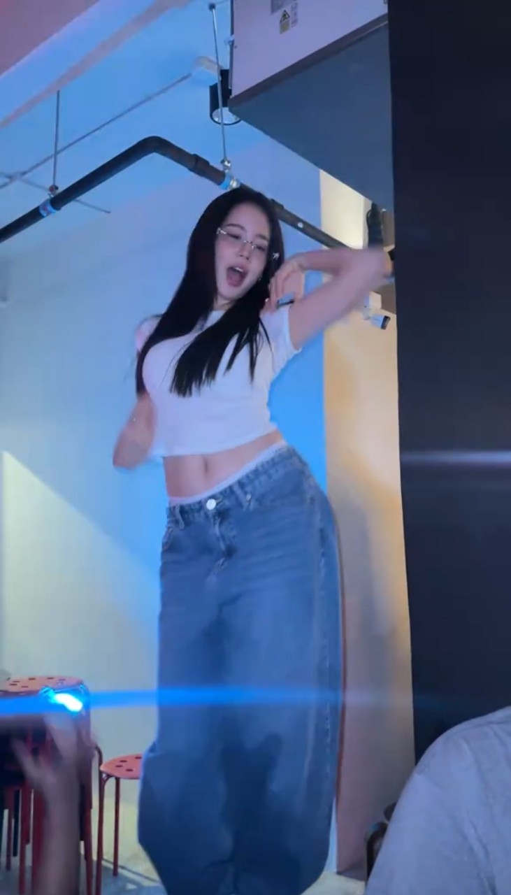 โบว์ เมลดา