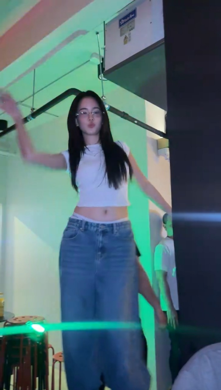 โบว์ เมลดา