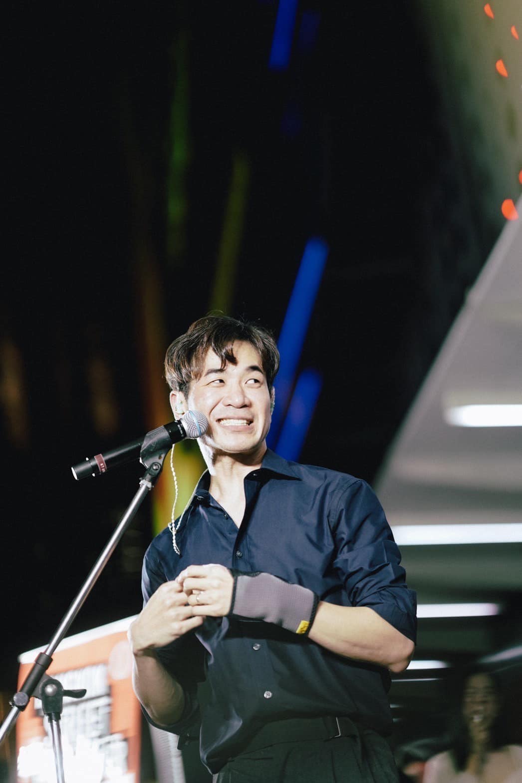 แสตมป์ อภิวัชร์