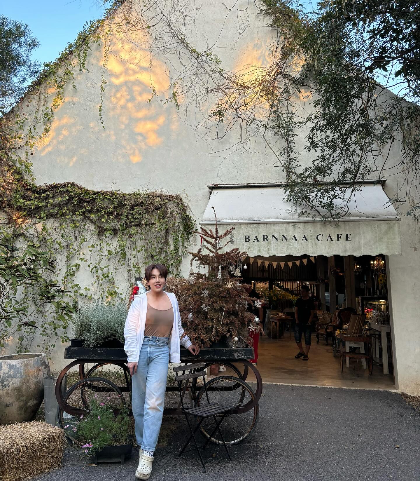 ดีเจบุ๊กโกะ