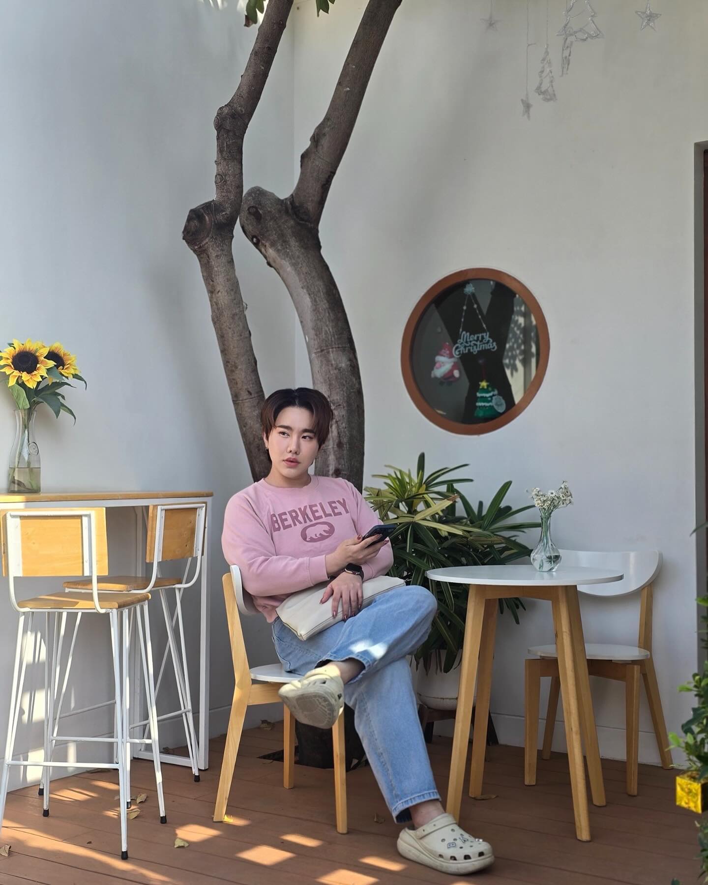 ดีเจบุ๊กโกะ