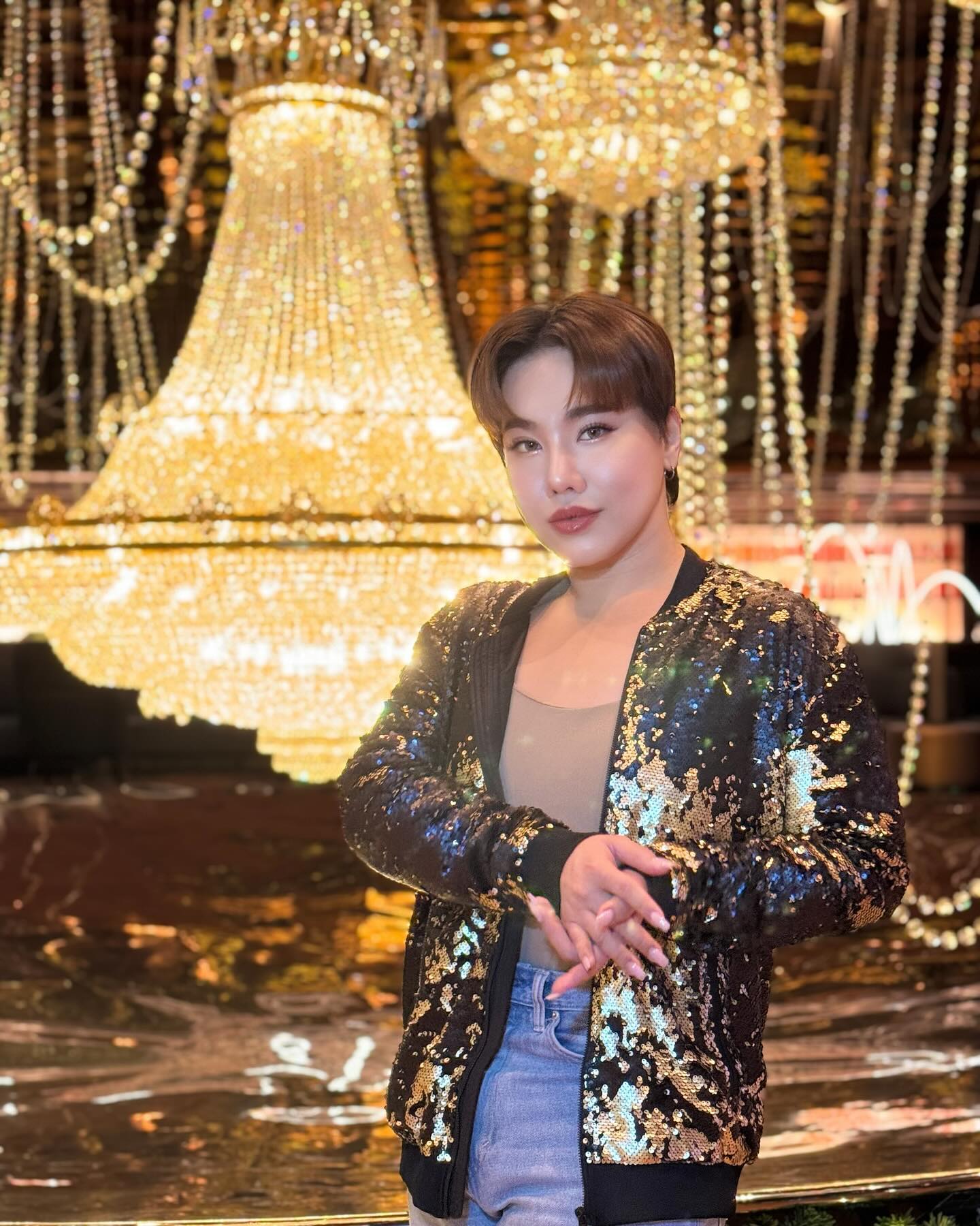 ดีเจบุ๊กโกะ