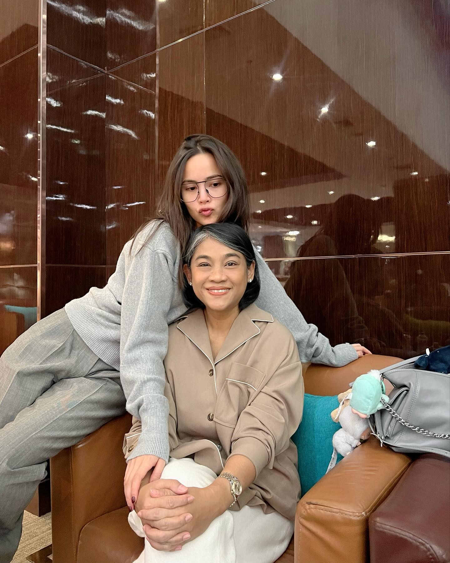 ญาญ่า อุรัสยา