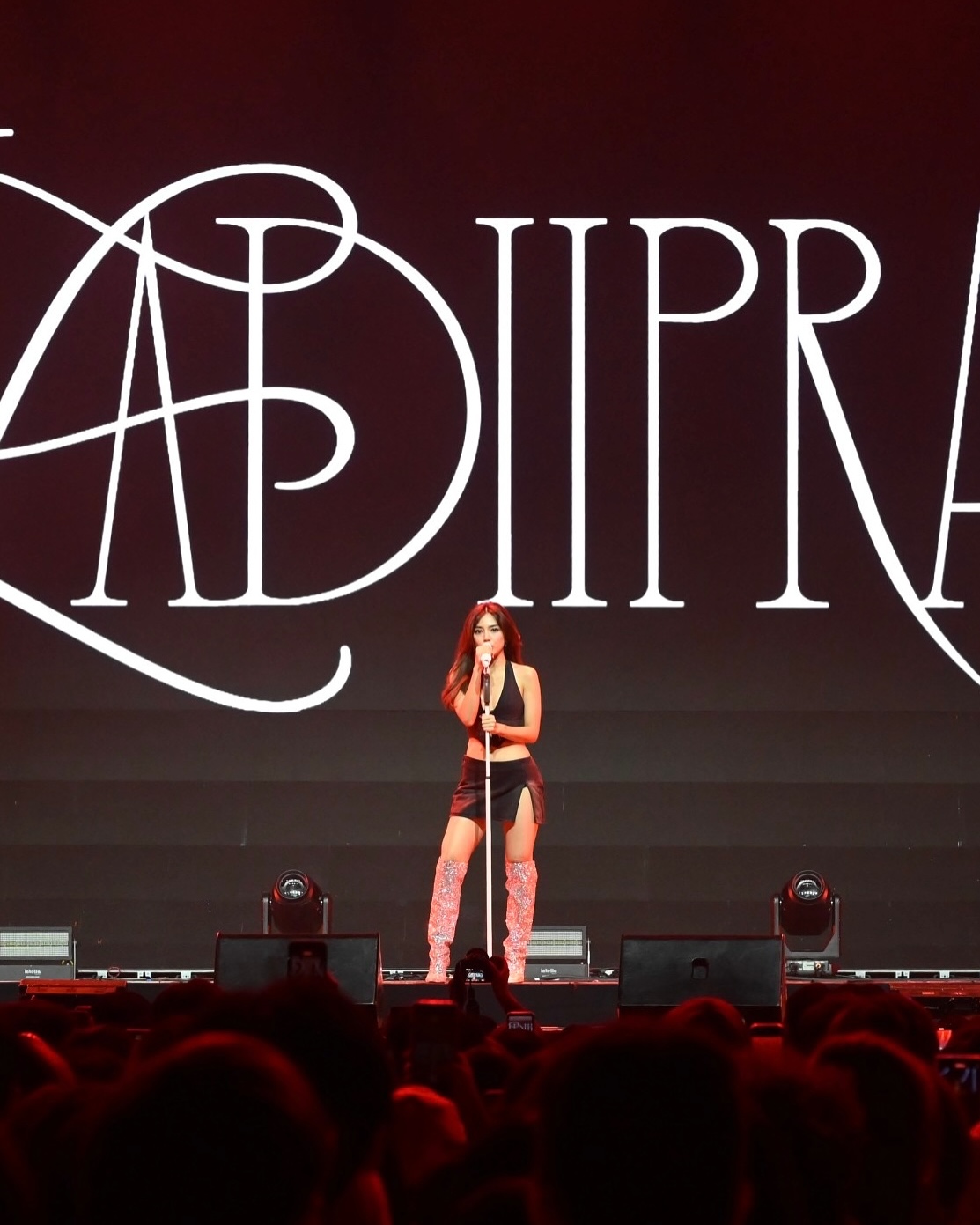 ปราง กัญญ์ณรัณ