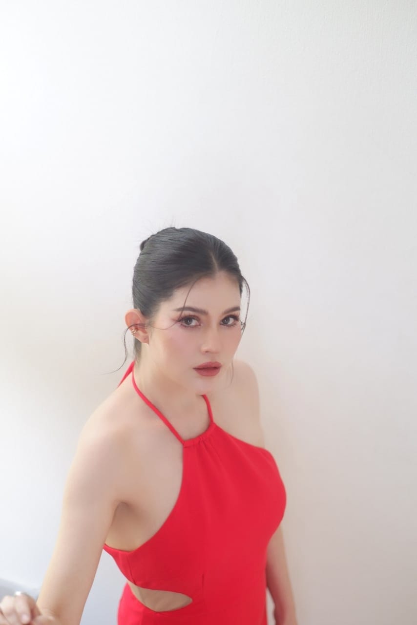 แอนนี่ บรู๊ค