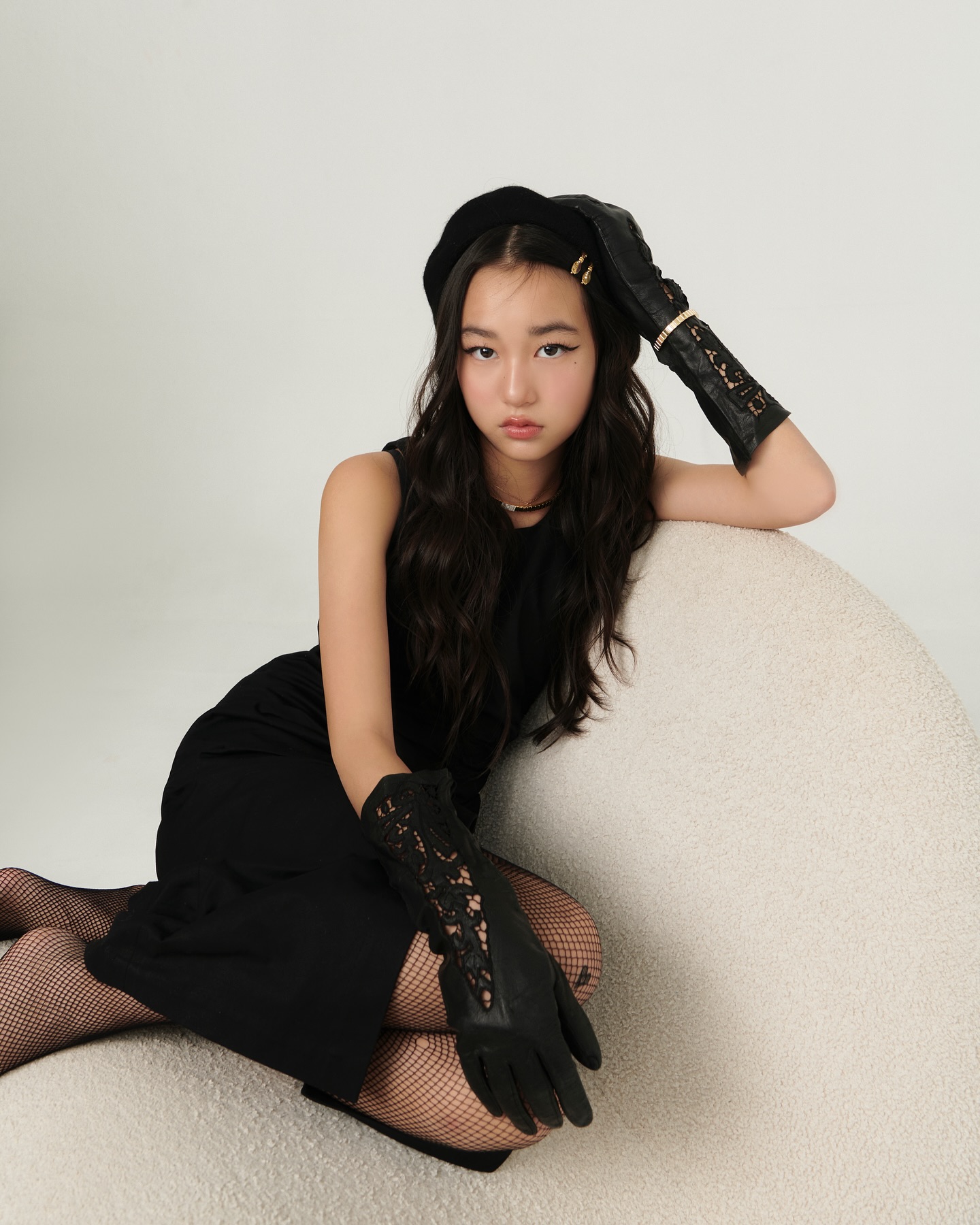 พลอย ชิดจันทร์