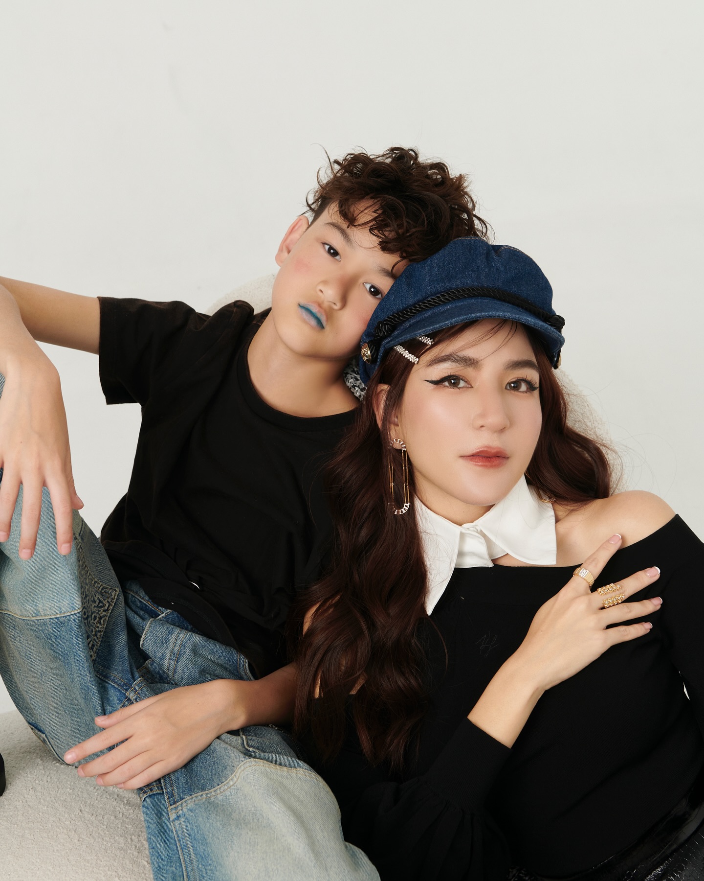 พลอย ชิดจันทร์