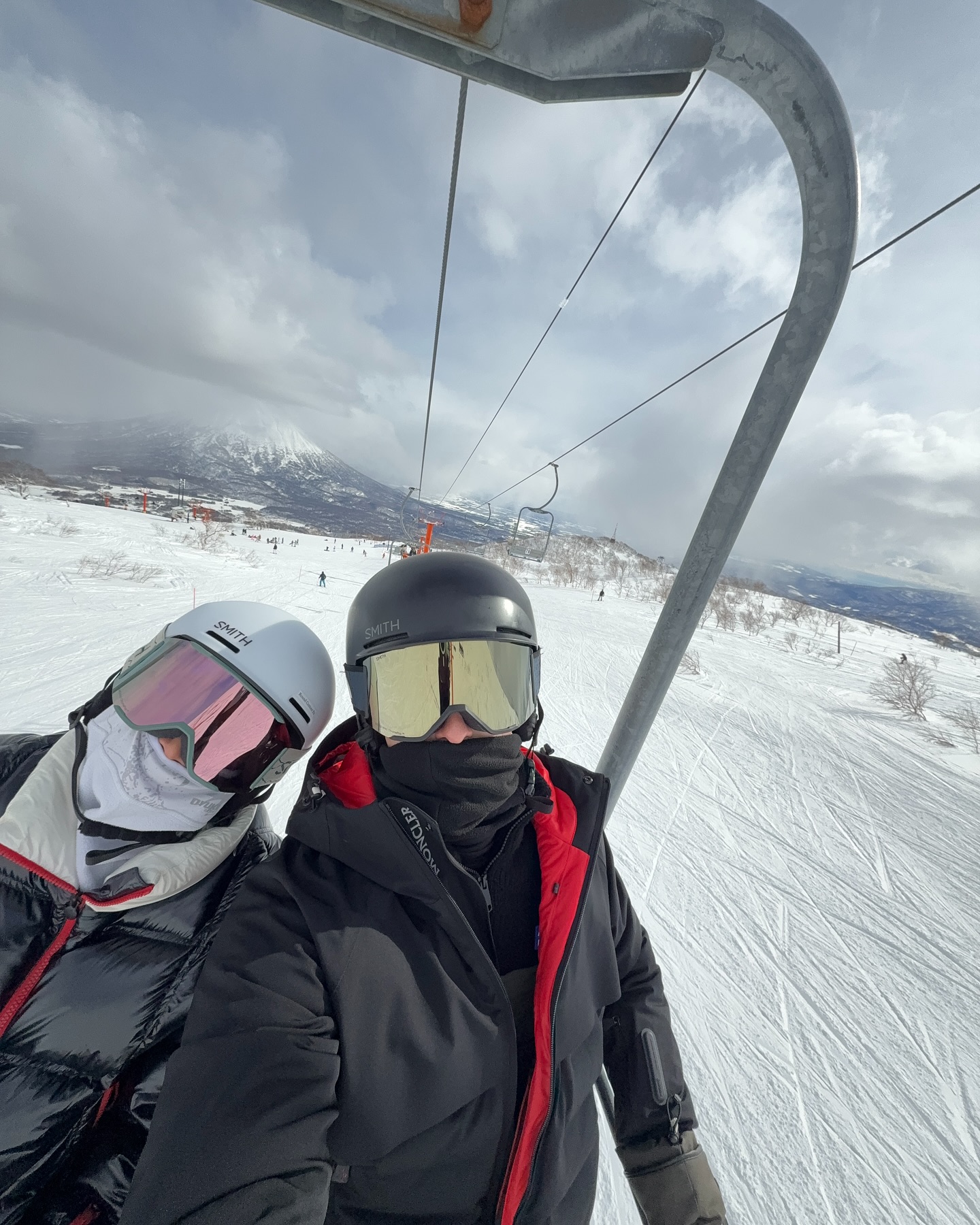 เจมส์จิ โฟม