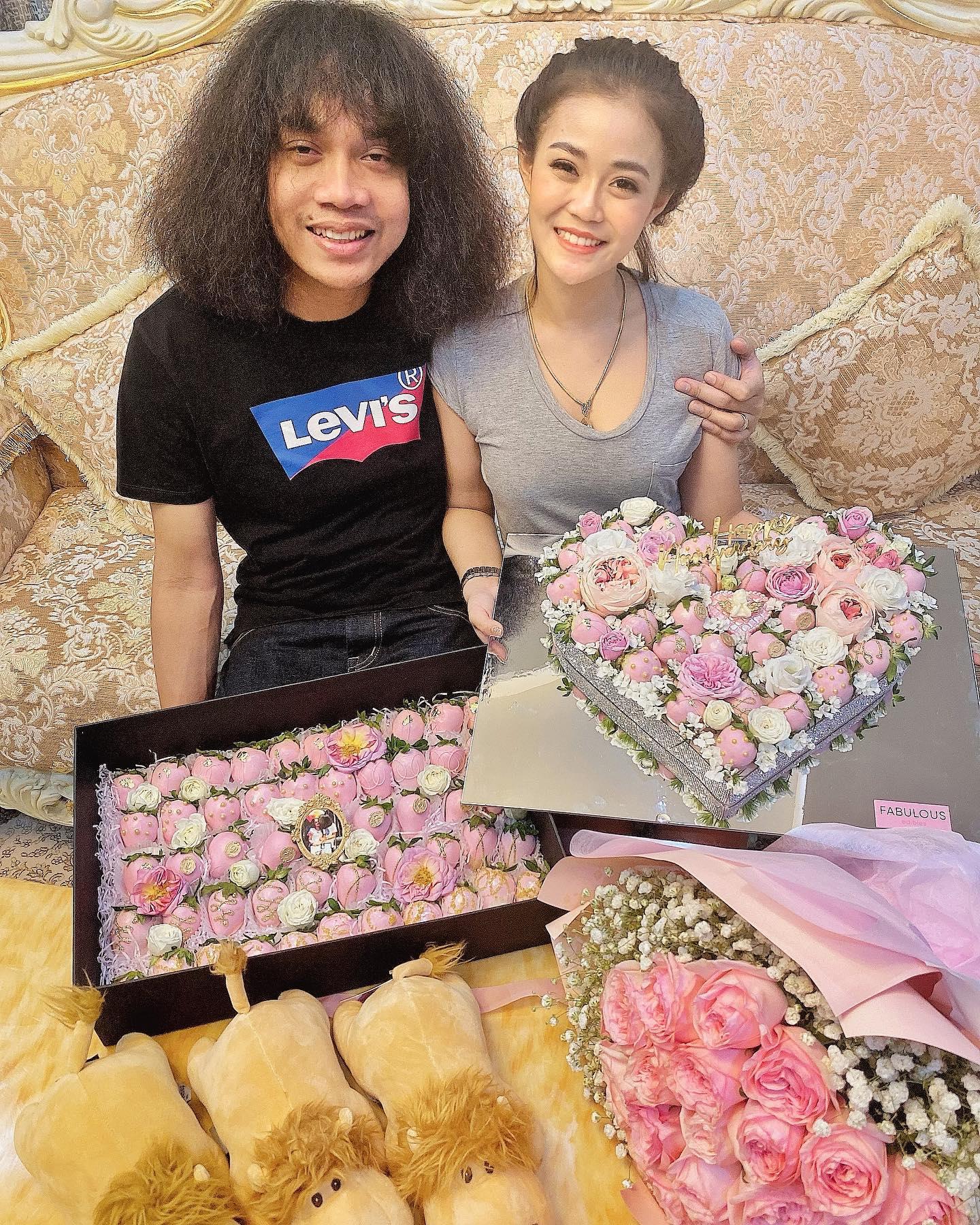 ลำไย ปุ้ย