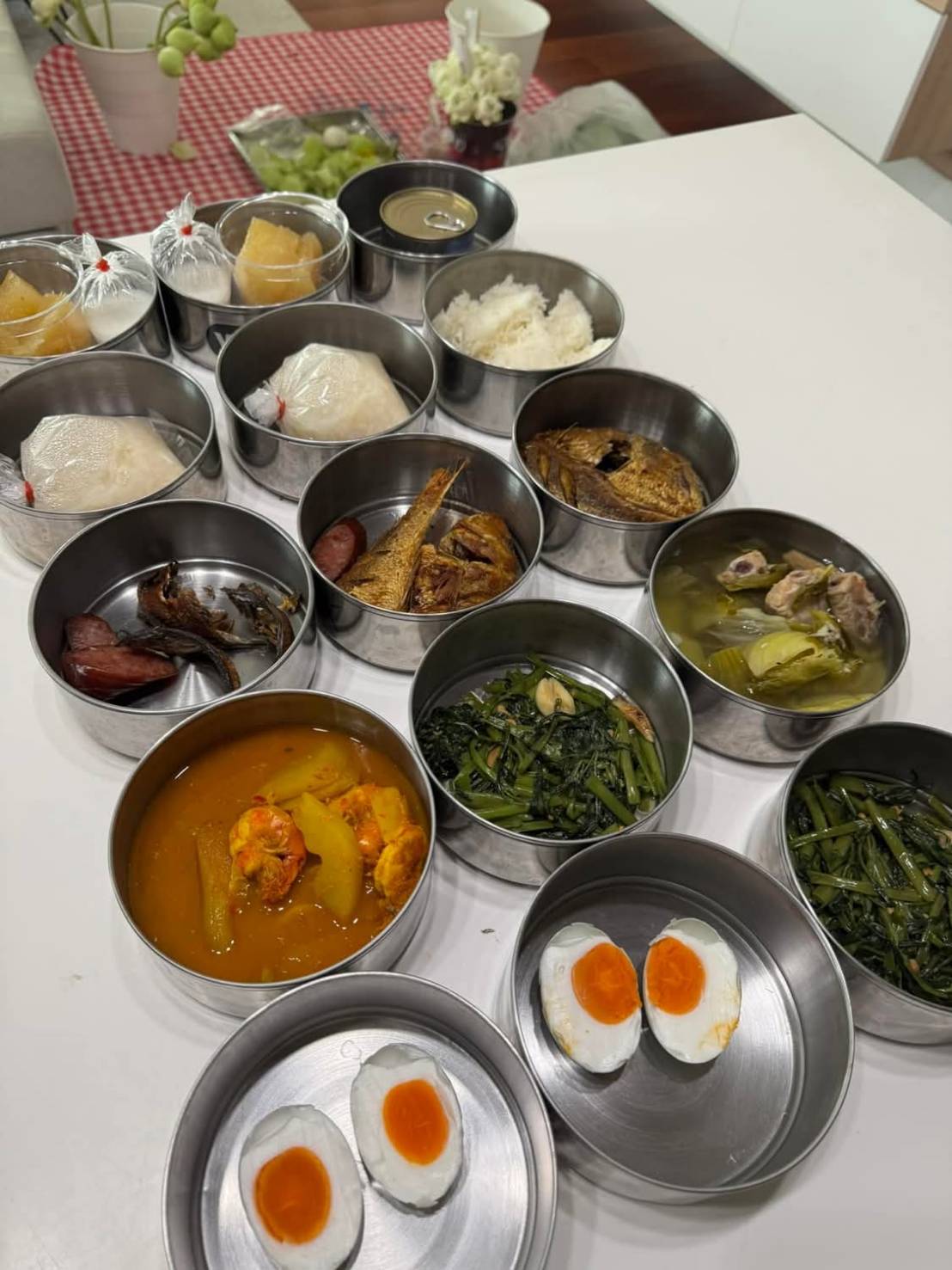 เจมส์ เรืองศักดิ์