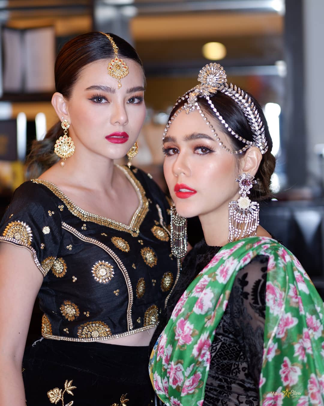 ชมพู่ ดิว