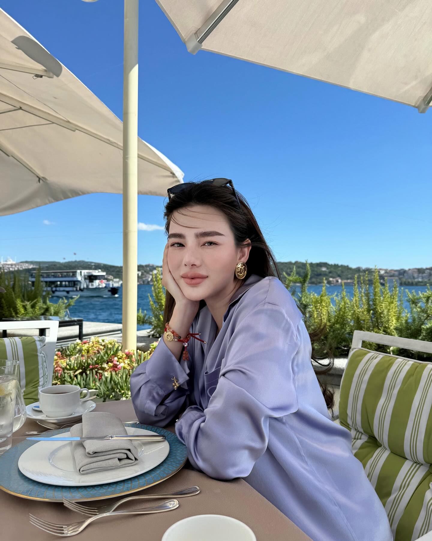 ดิว อริสรา