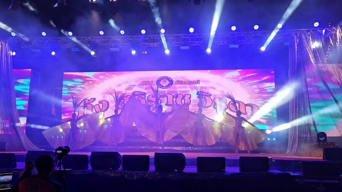 ราชบุรี- สาวนักธุรกิจจ้างลิเกดัง กุ้ง-จิ้งหรีดขาว ถวายหลวงพ่อโตหลังได้116ล้านบาท คอหวยส่องเลขเด็ด