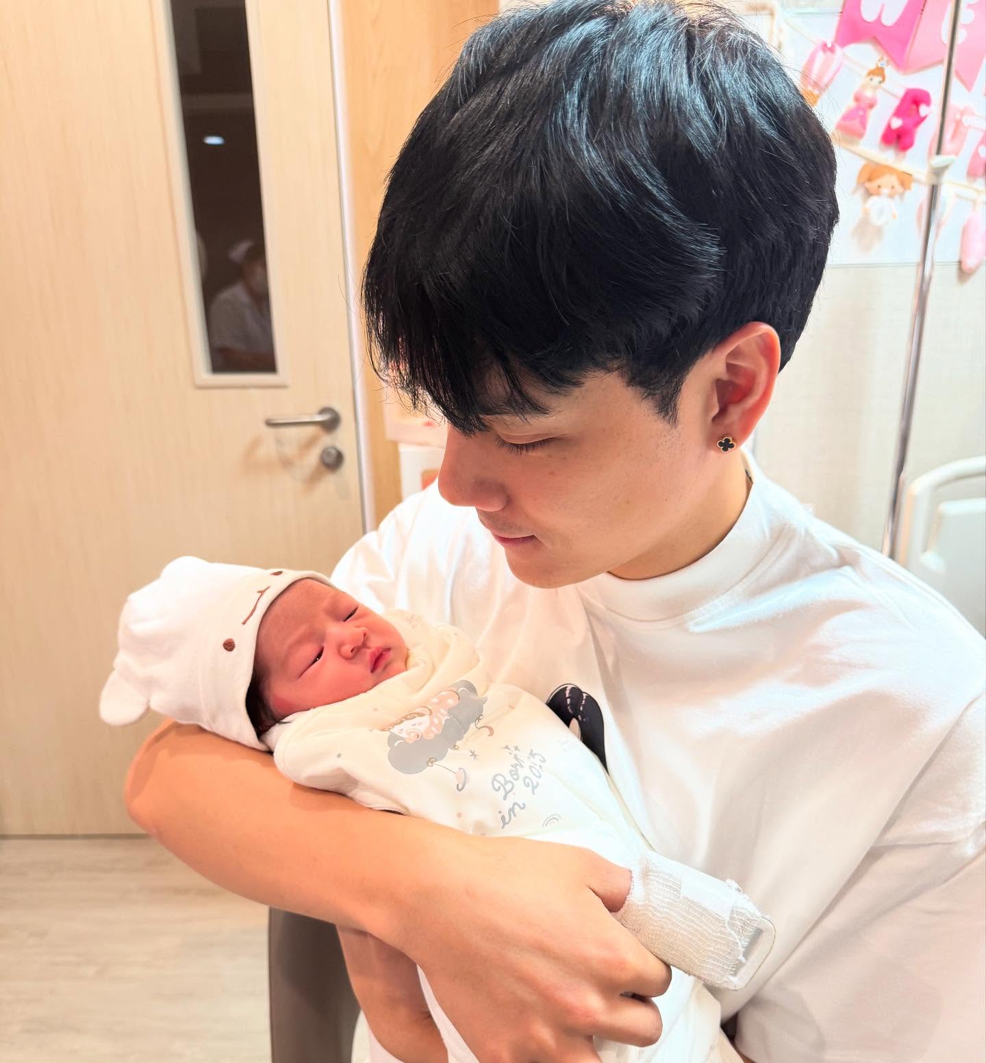 นิกกี้ ณฉัตร