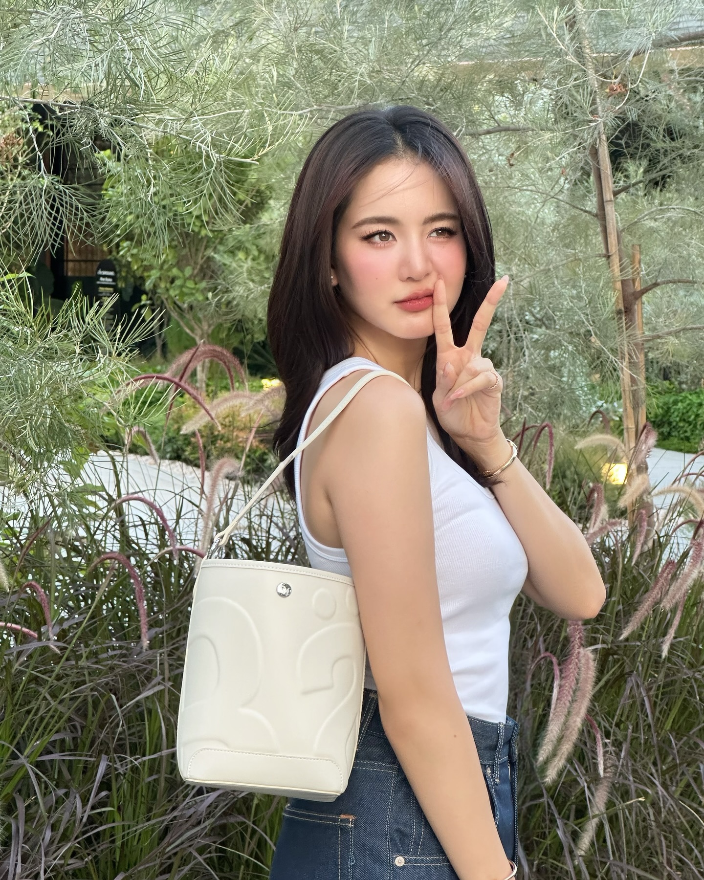 โบว์ เมลดา