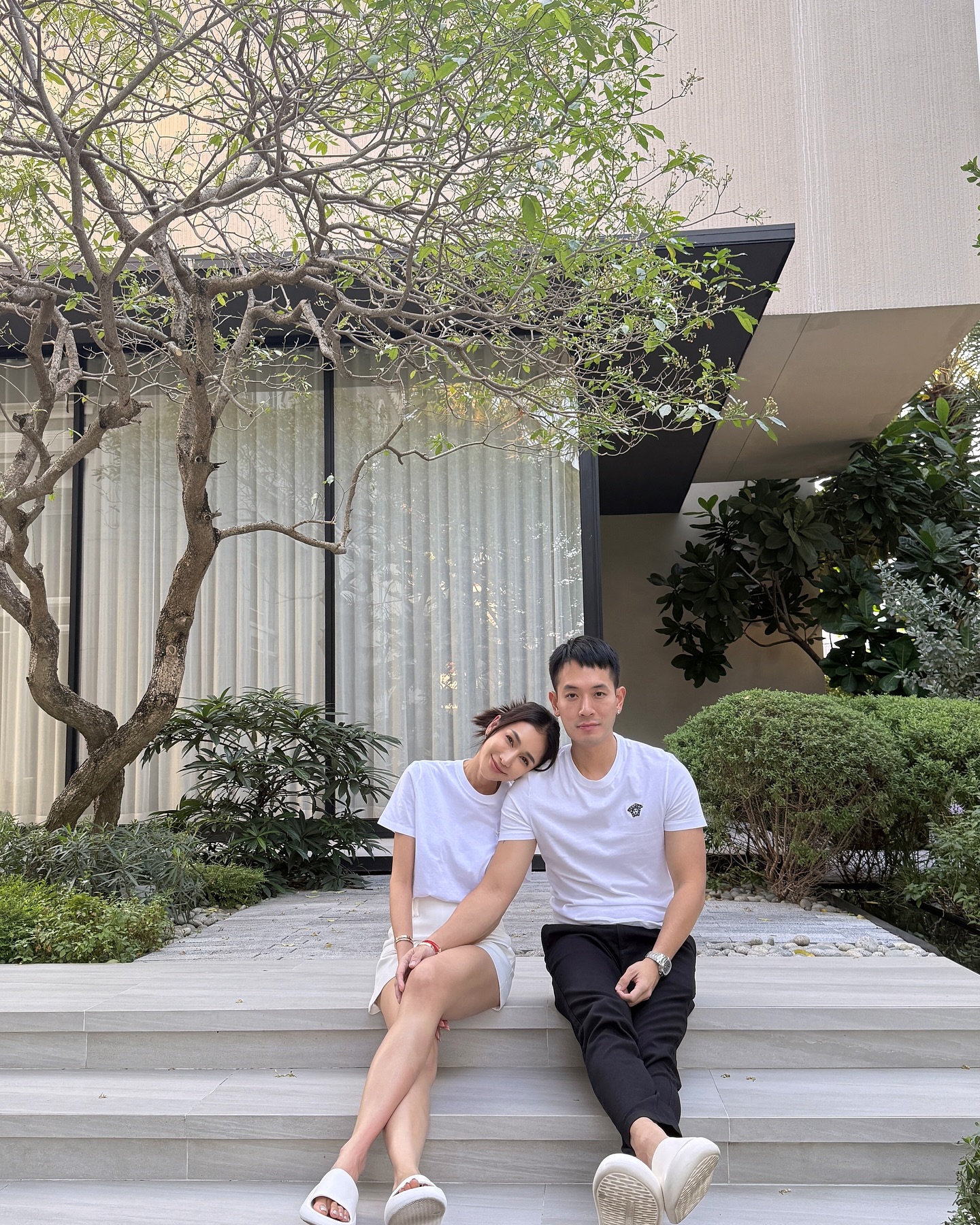 เนย โชติกา