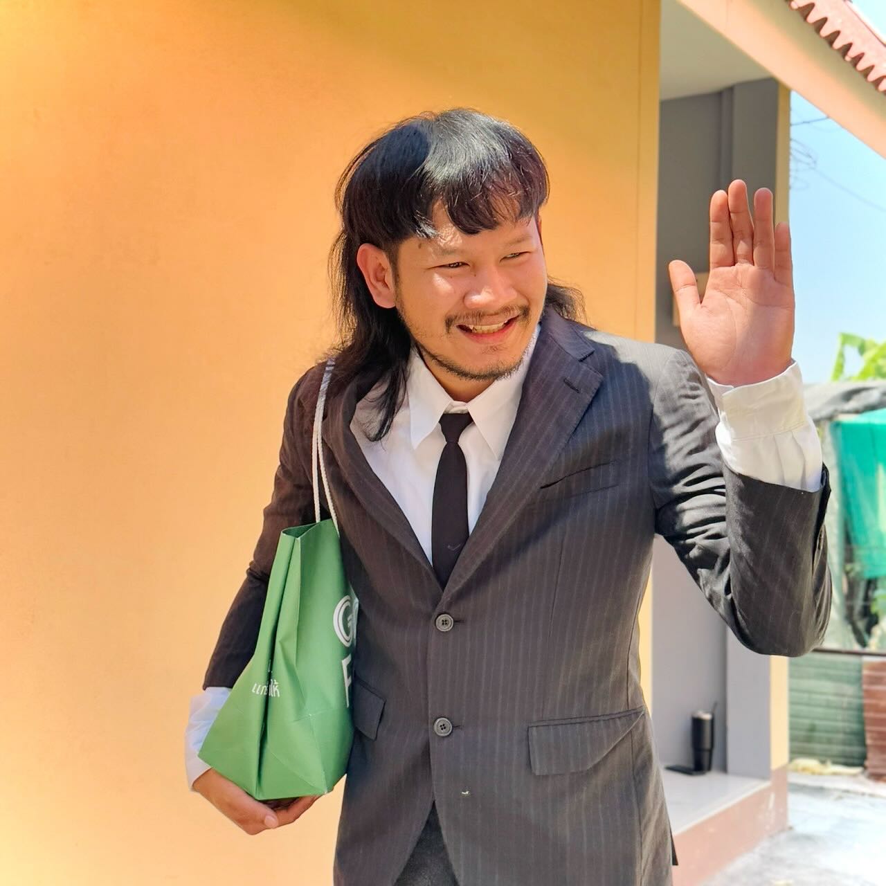 จ่าลอด ไทบ้าน