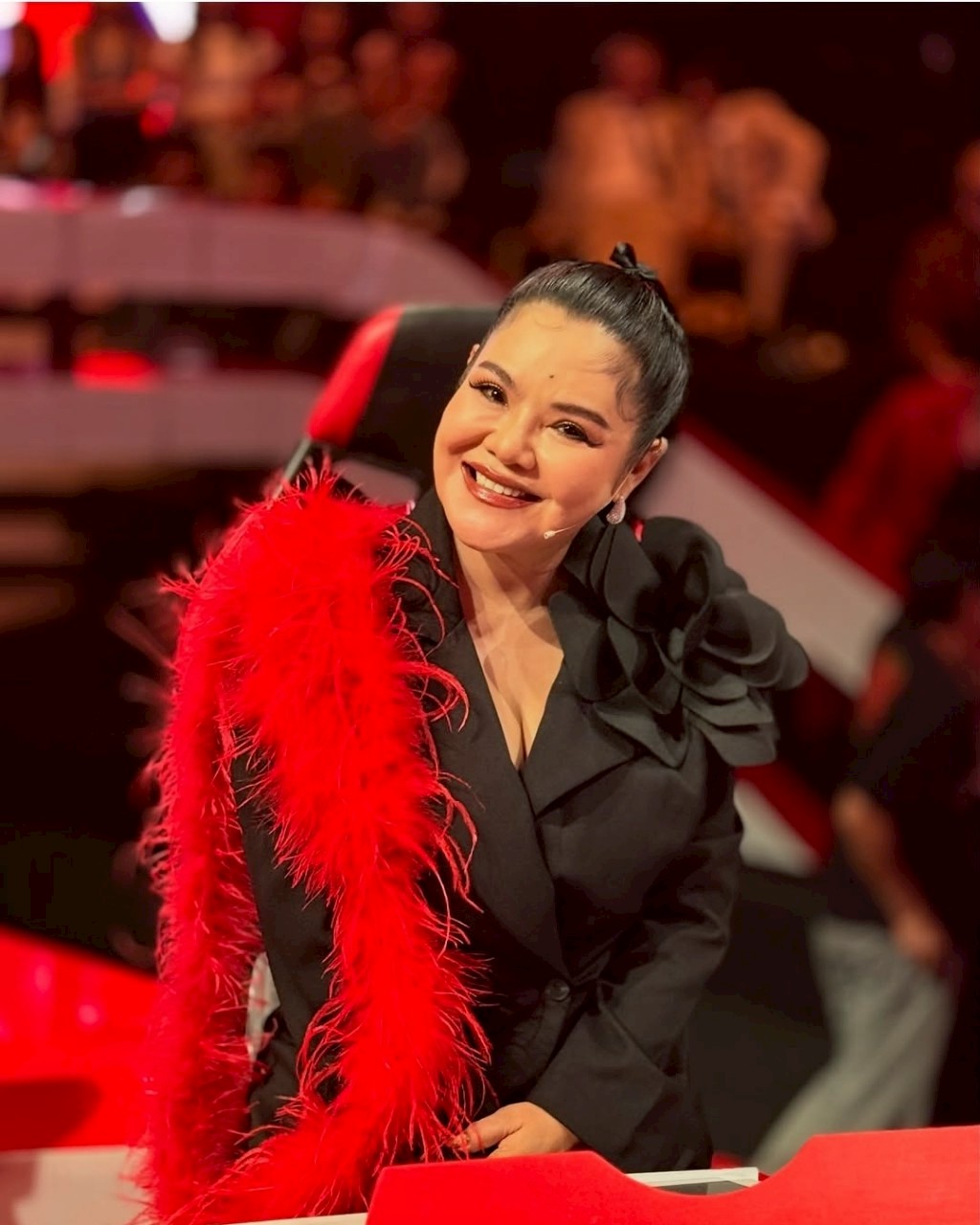 ฮาย อาภาพร