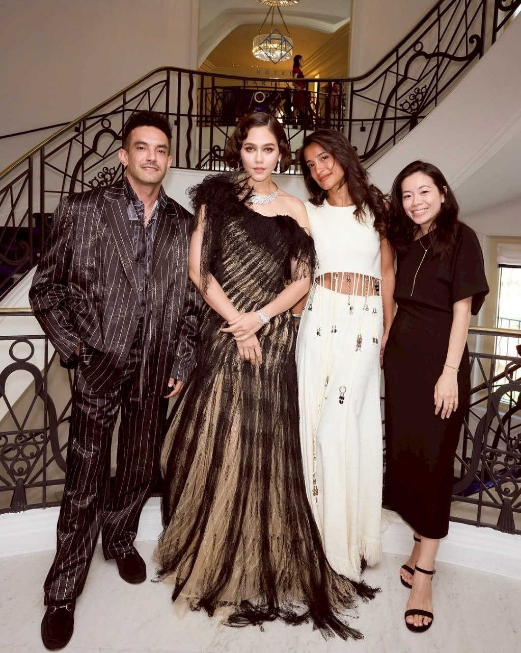 ชมพู่ ณิชา เบคกี้