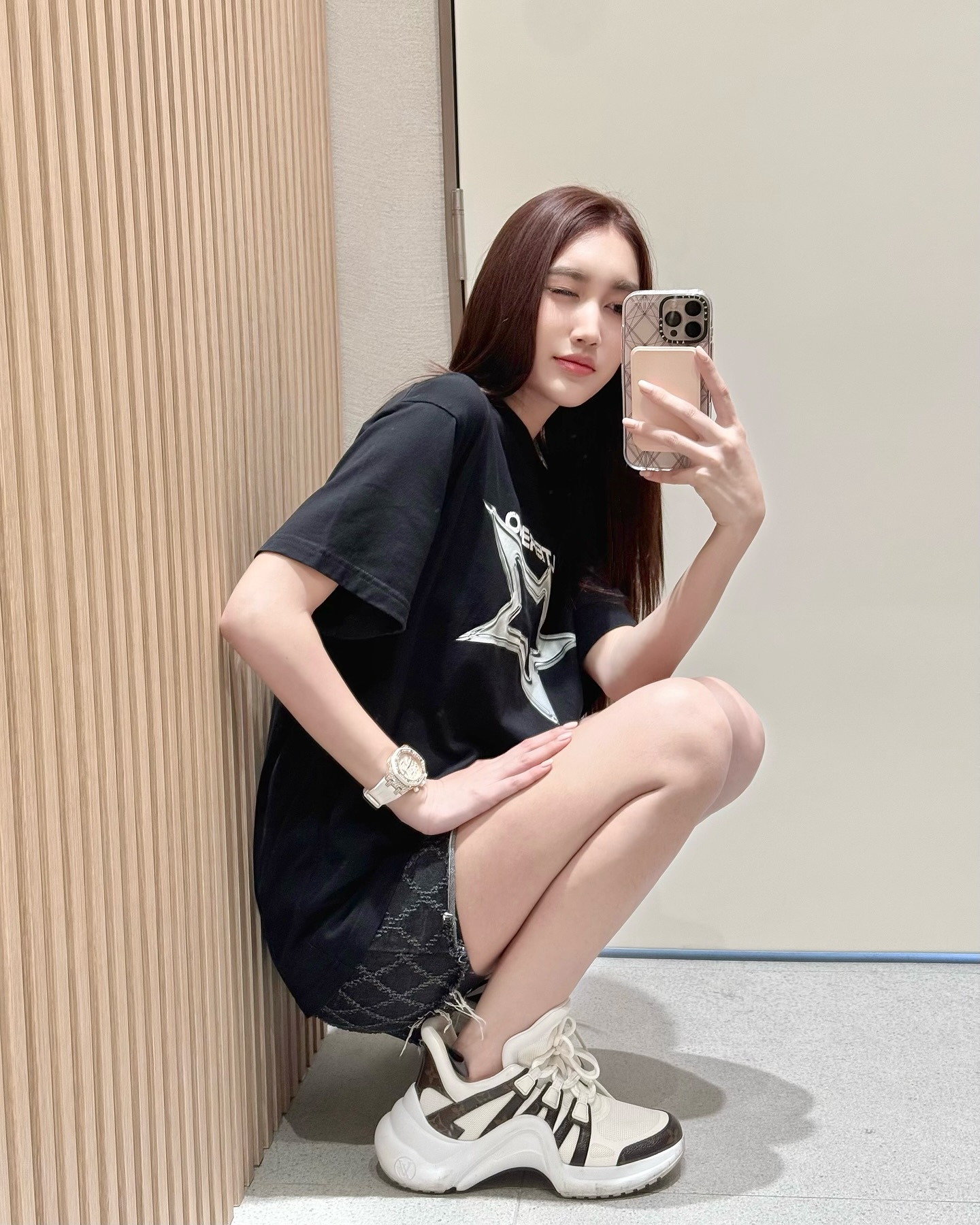 เบสท์ คำสิงห์