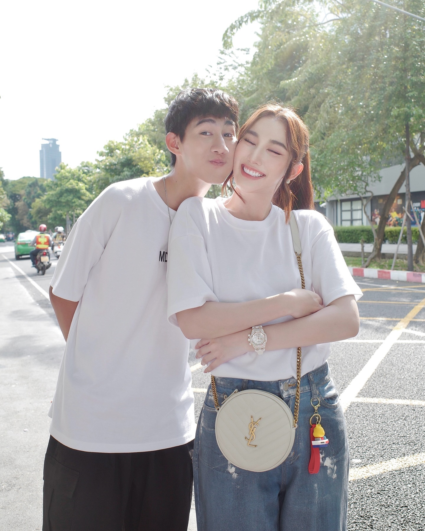 เบสท์ คำสิงห์