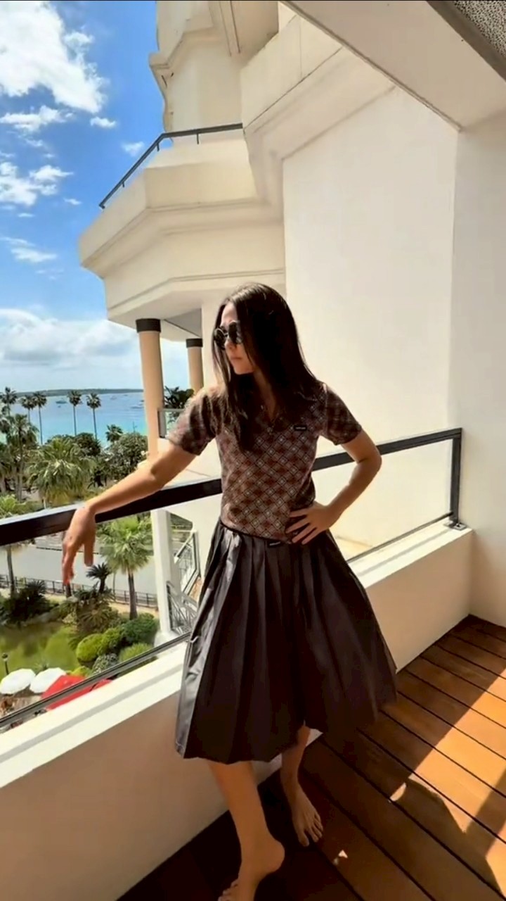 ชมพู่ อารยา