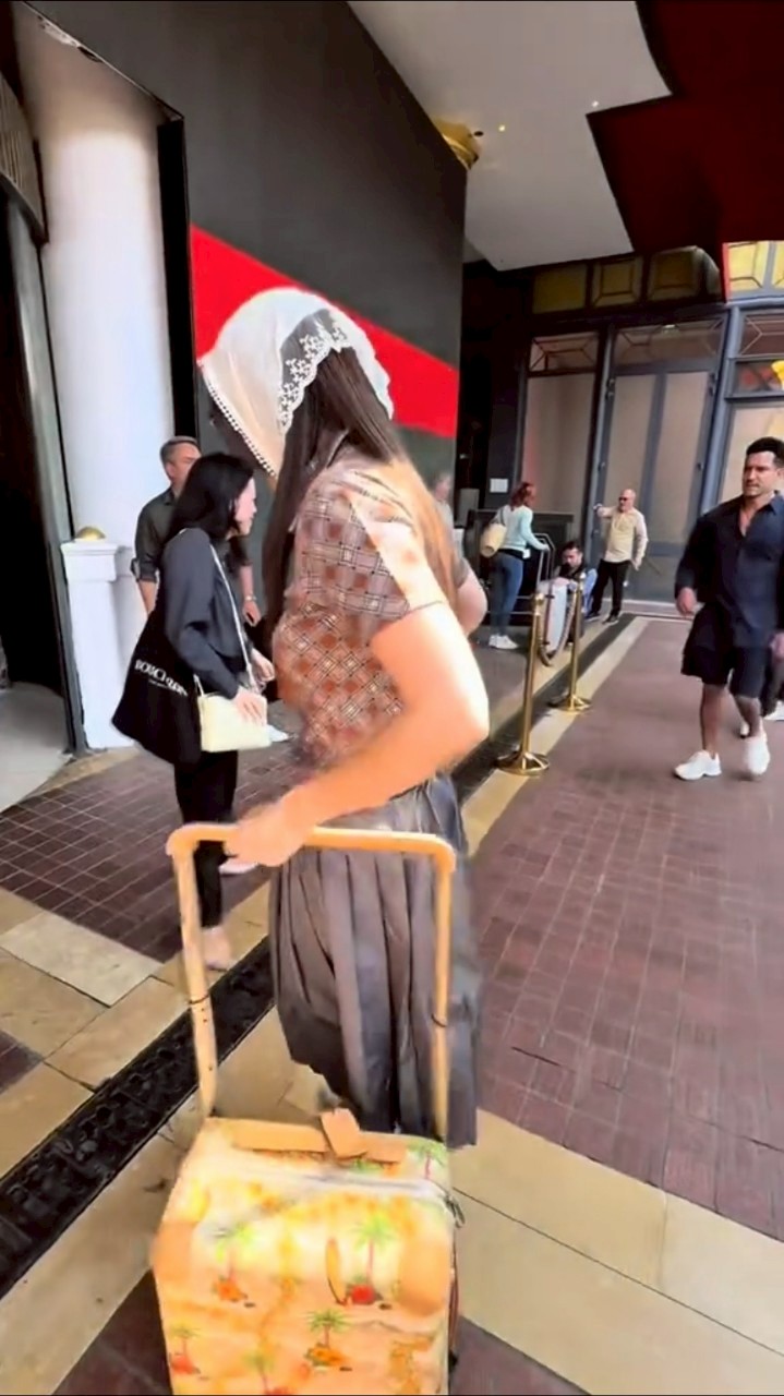 ชมพู่ อารยา