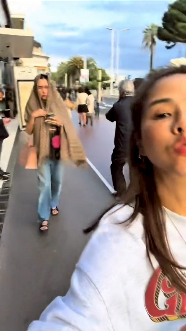 ชมพู่ อารยา