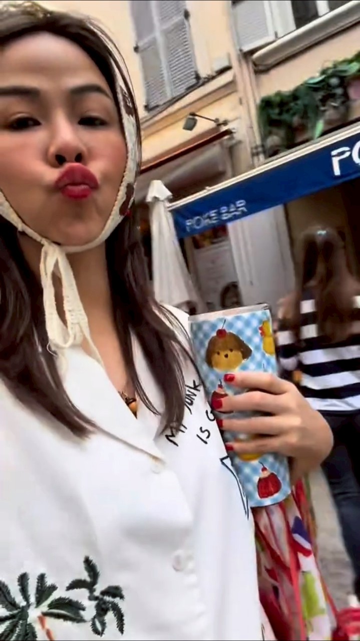 ชมพู่ อารยา