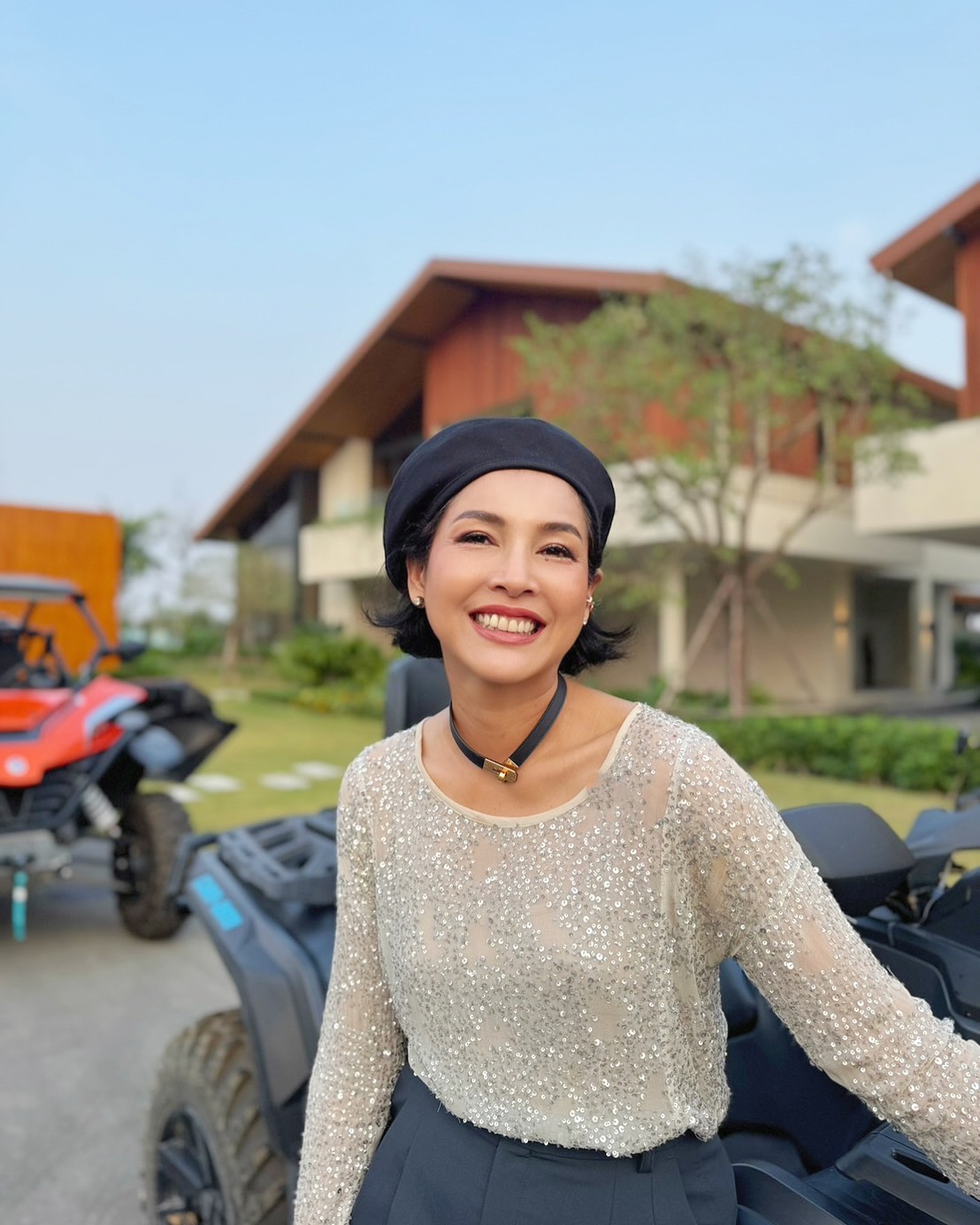 หน่อย บุษกร