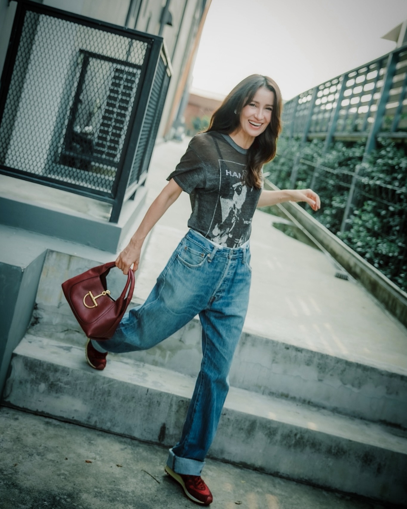 แอน ทองประสม