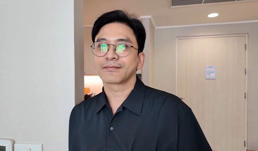 เอ๋ พรทิพย์