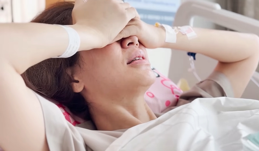 เอ๋ พรทิพย์