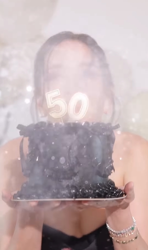 อ้อม พิยดา