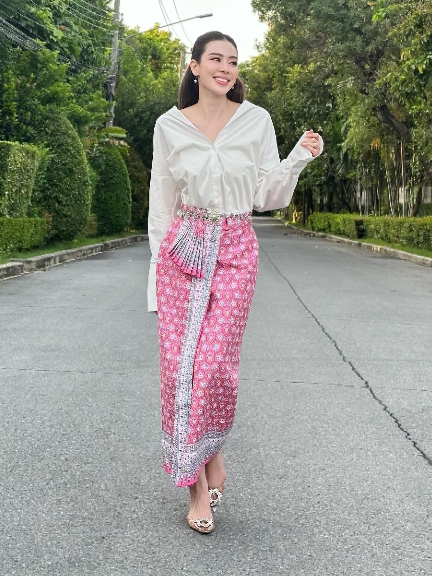 เอ๋ พรทิพย์