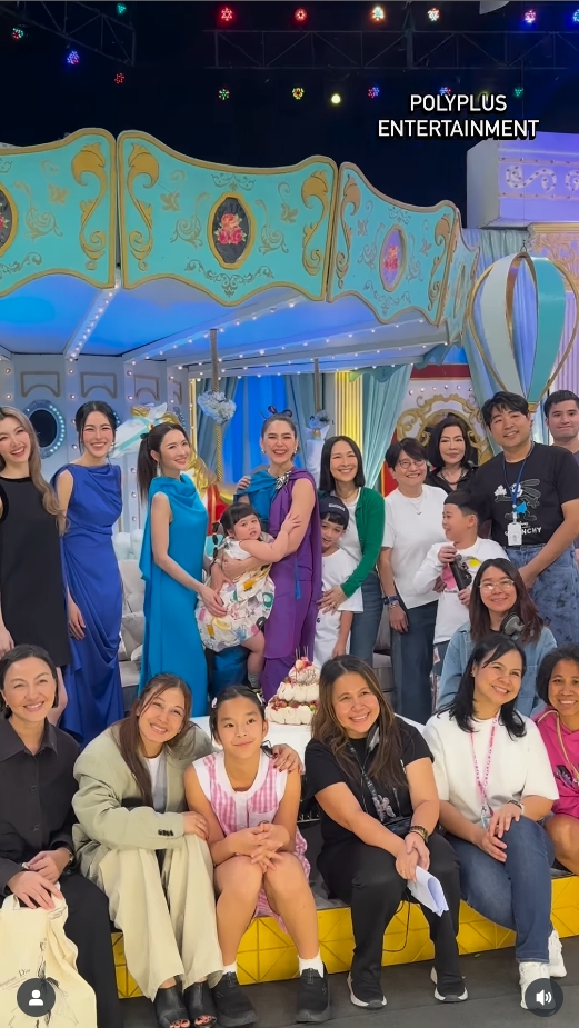 ชมพู่ อารยา