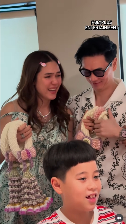 ชมพู่ อารยา