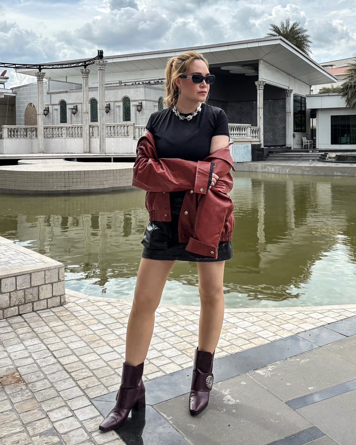 ทาทา ยัง