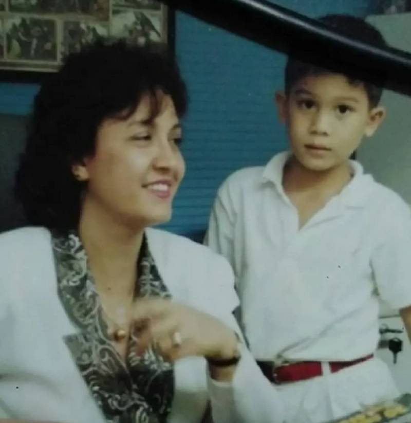 ซันนี่ สุวรรณเมธานนท์