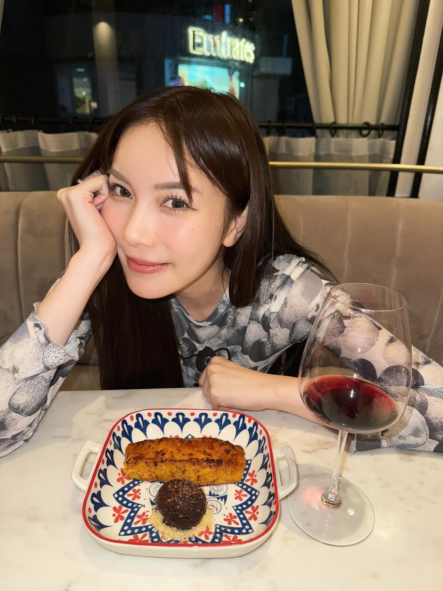 มุก วรนิษฐ์