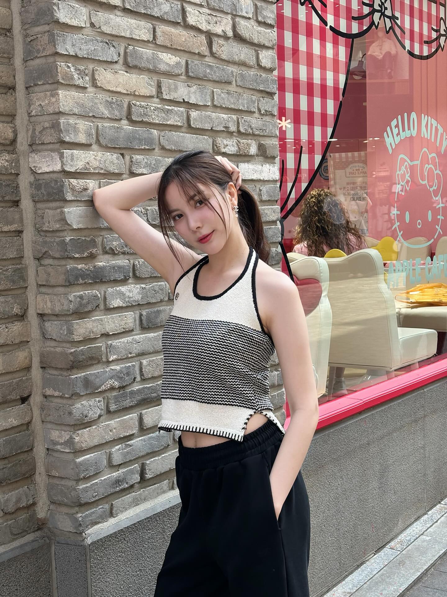 มุก วรนิษฐ์