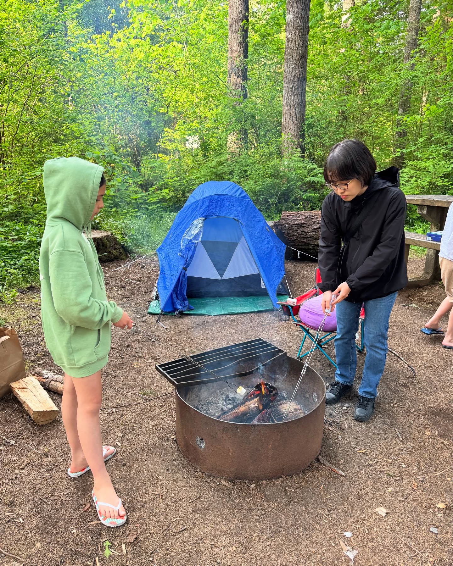 อุ้ม สิริยากร