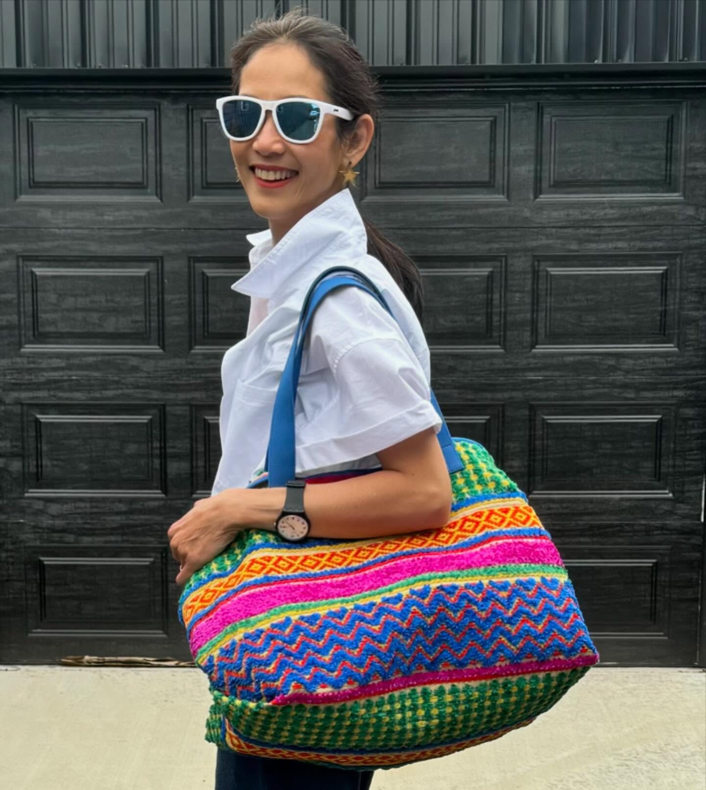 อุ้ม สิริยากร