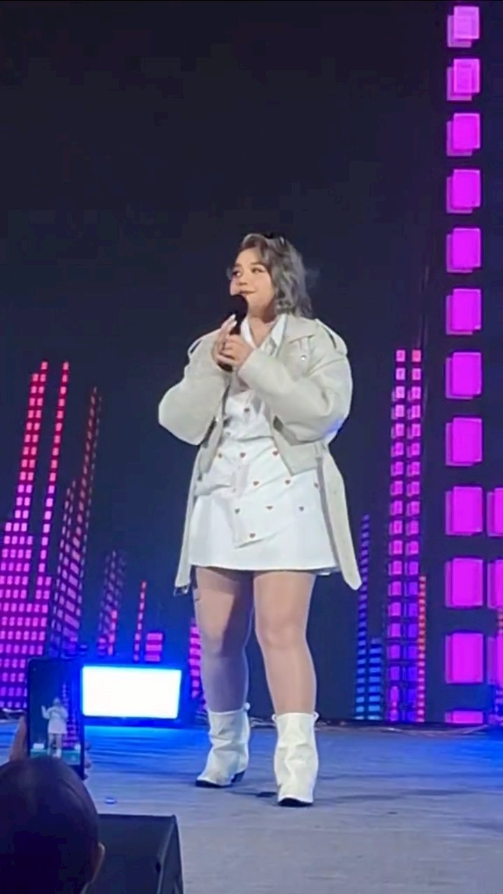 ตั๊กแตน ชลดา