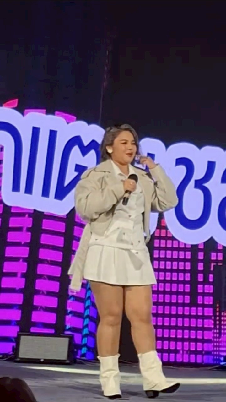 ตั๊กแตน ชลดา