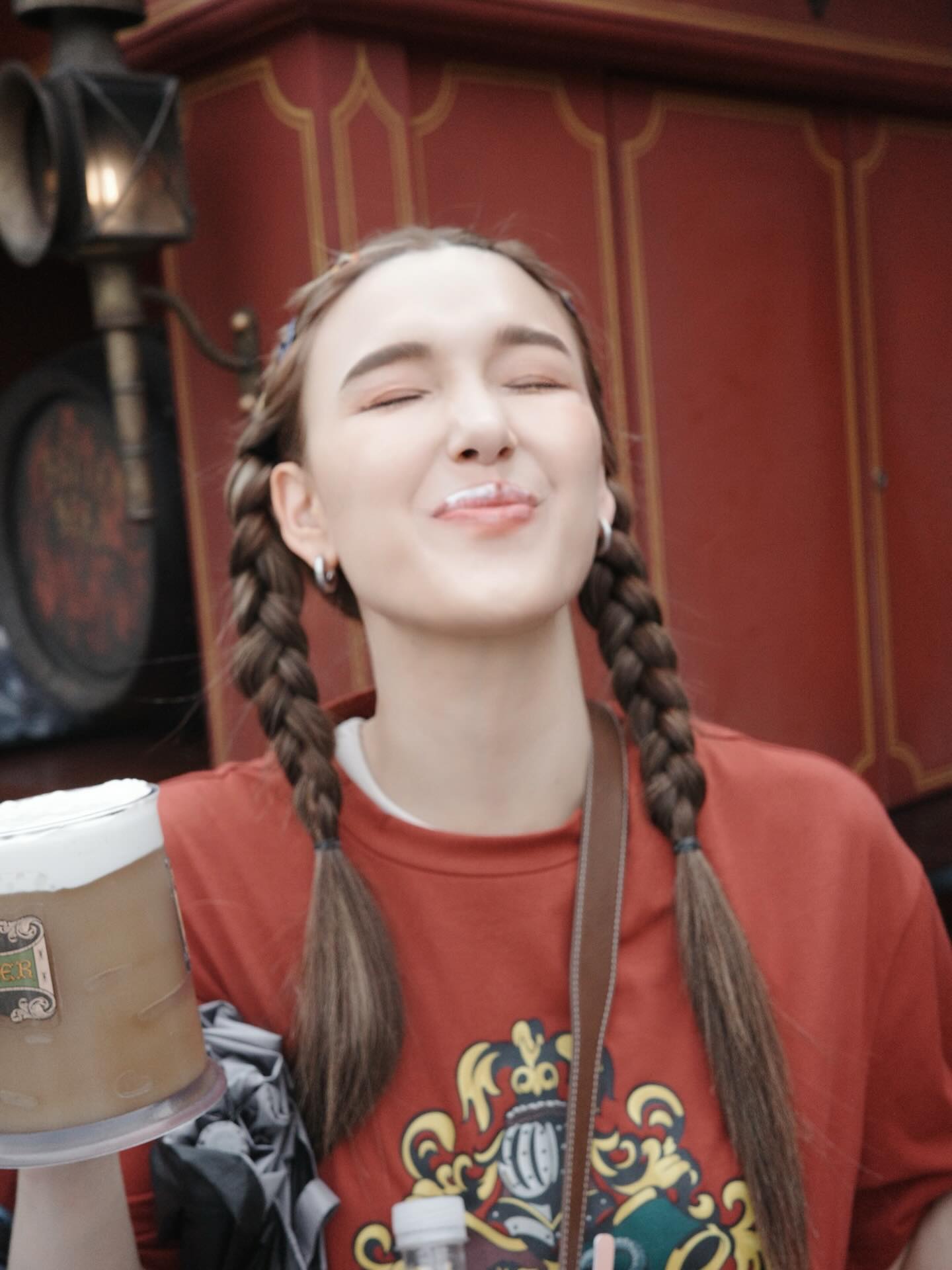 แจ็คกี้ ชาเคอลีน