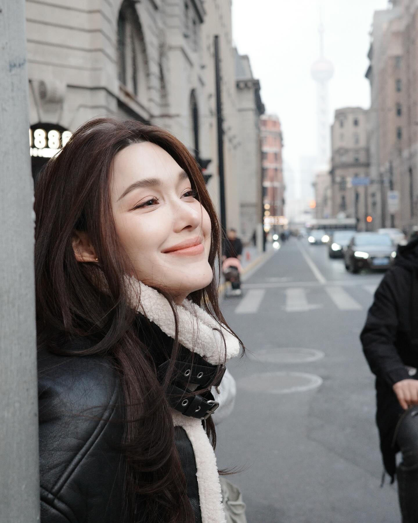 แจ็คกี้ ชาเคอลีน