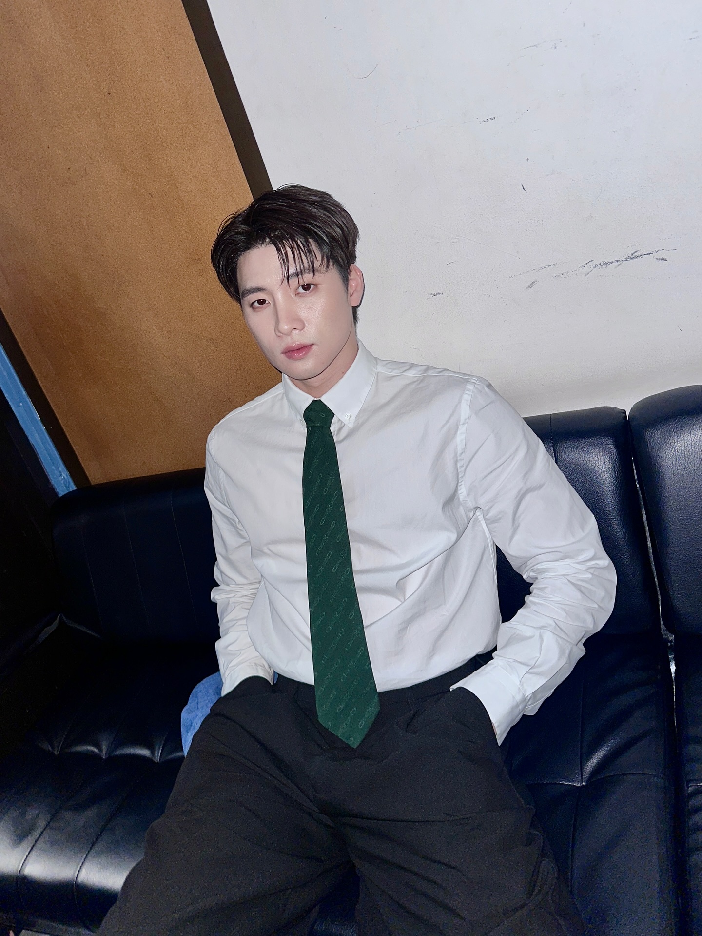 ชื่อบริษัทดาราไทย ไอเดียสุดล้ำ!