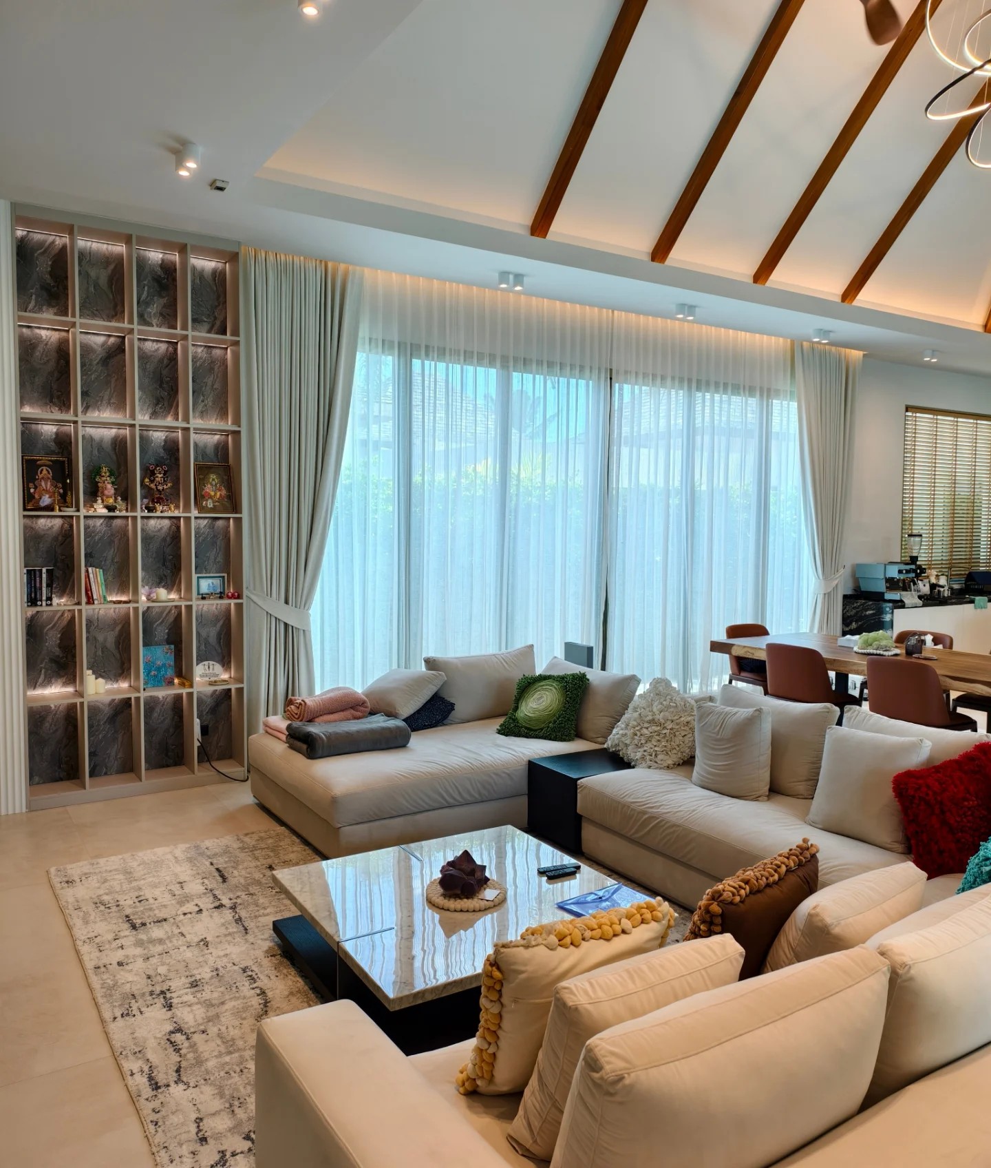 ปีใหม่ สุมนต์รัตน์